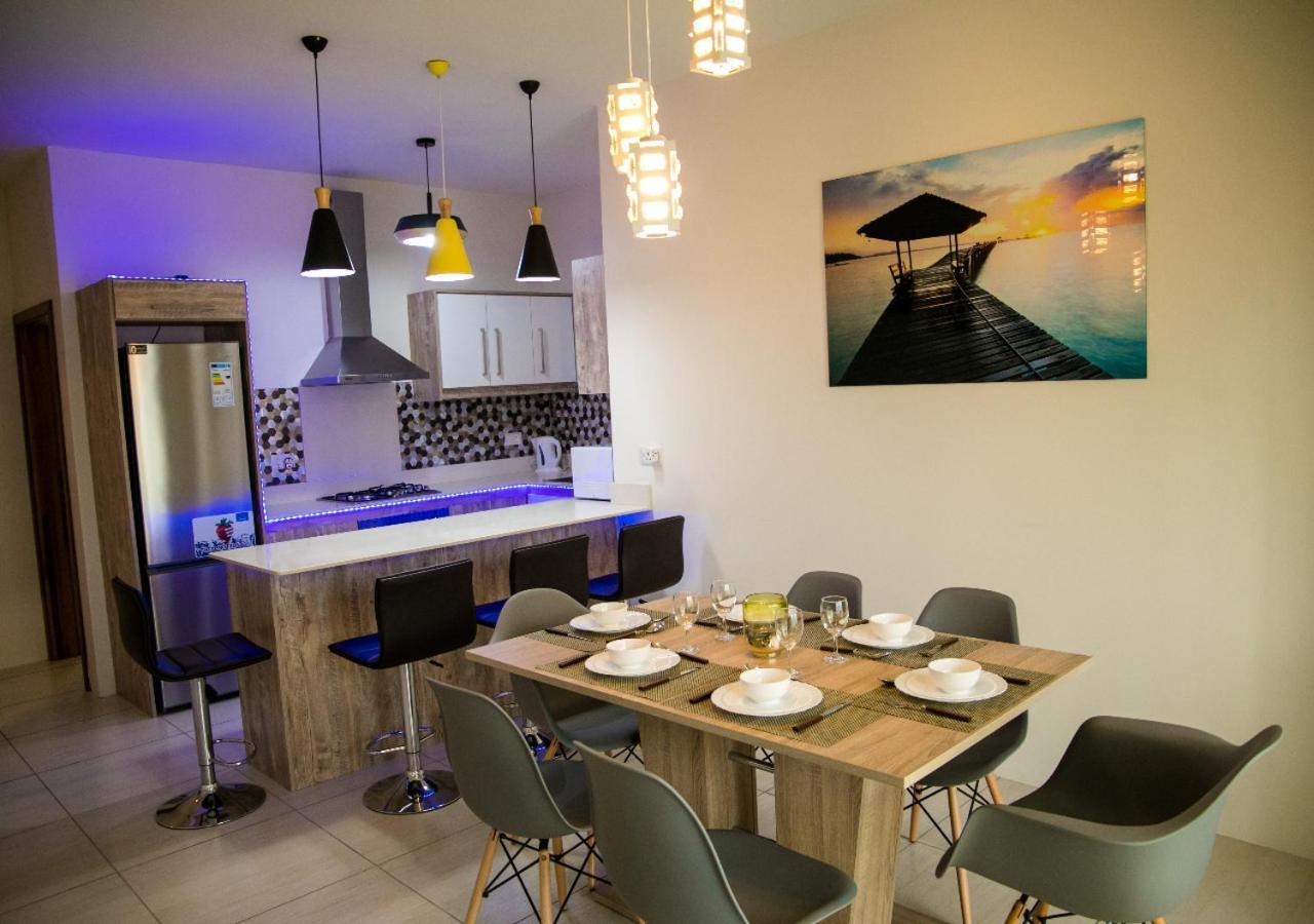 Luxury 2 Bedroom Apartment With Pool - Close To Flic-En-Flac Beach Kültér fotó