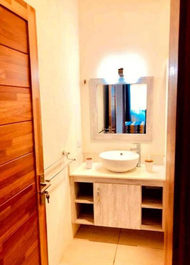 Luxury 2 Bedroom Apartment With Pool - Close To Flic-En-Flac Beach Kültér fotó
